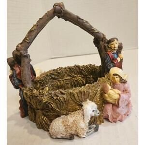 DISCOUNTED! Manger Nativity Holy Family Lamb 6"x6" Resin Basket Candle holder